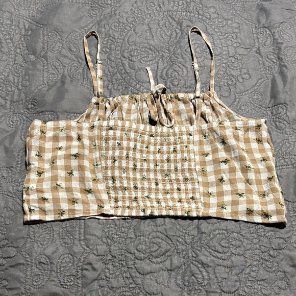 BP Beige Checkered Tank Top – Size M – NWT - Trendy Summer Staple - Picture 5 of 5